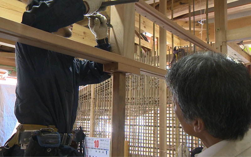 A scene from “The Sukiya Carpenter: Constructing Beauty” video