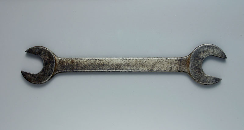 The Ryōguchi-spanner / Double Open-Ended Wrench