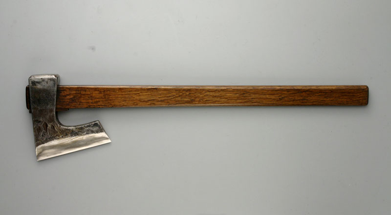 The Daiku-masakari / Carpenter Hewing Axe